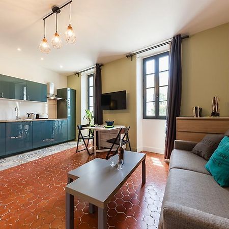Chez Nous - 7 Appartements Sur Le Vieux Port Marseilles Exterior foto