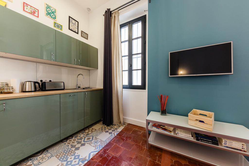 Chez Nous - 7 Appartements Sur Le Vieux Port Marseilles Exterior foto